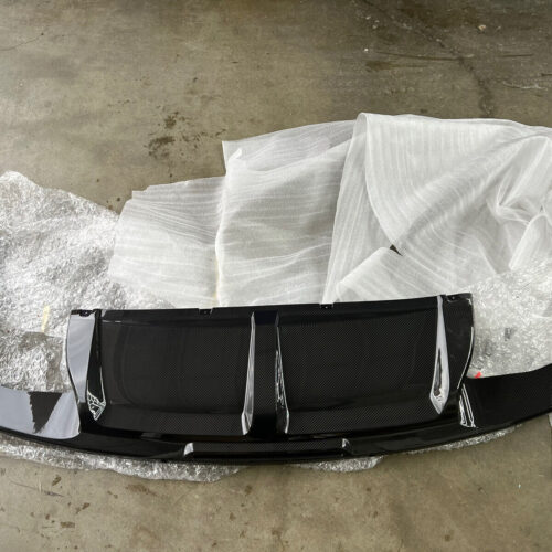Bentley Bentayga original carbon diffuseri